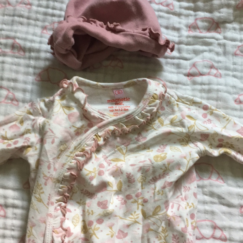 Organic Cotton Gown and Hat